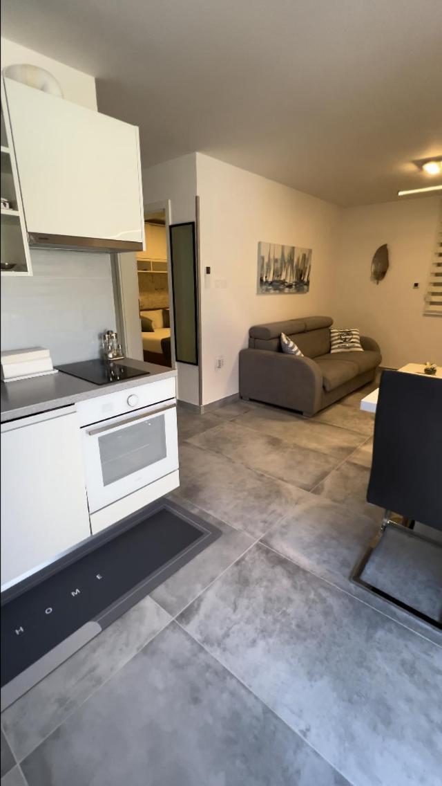 Mandy Apartman Baska  Ngoại thất bức ảnh